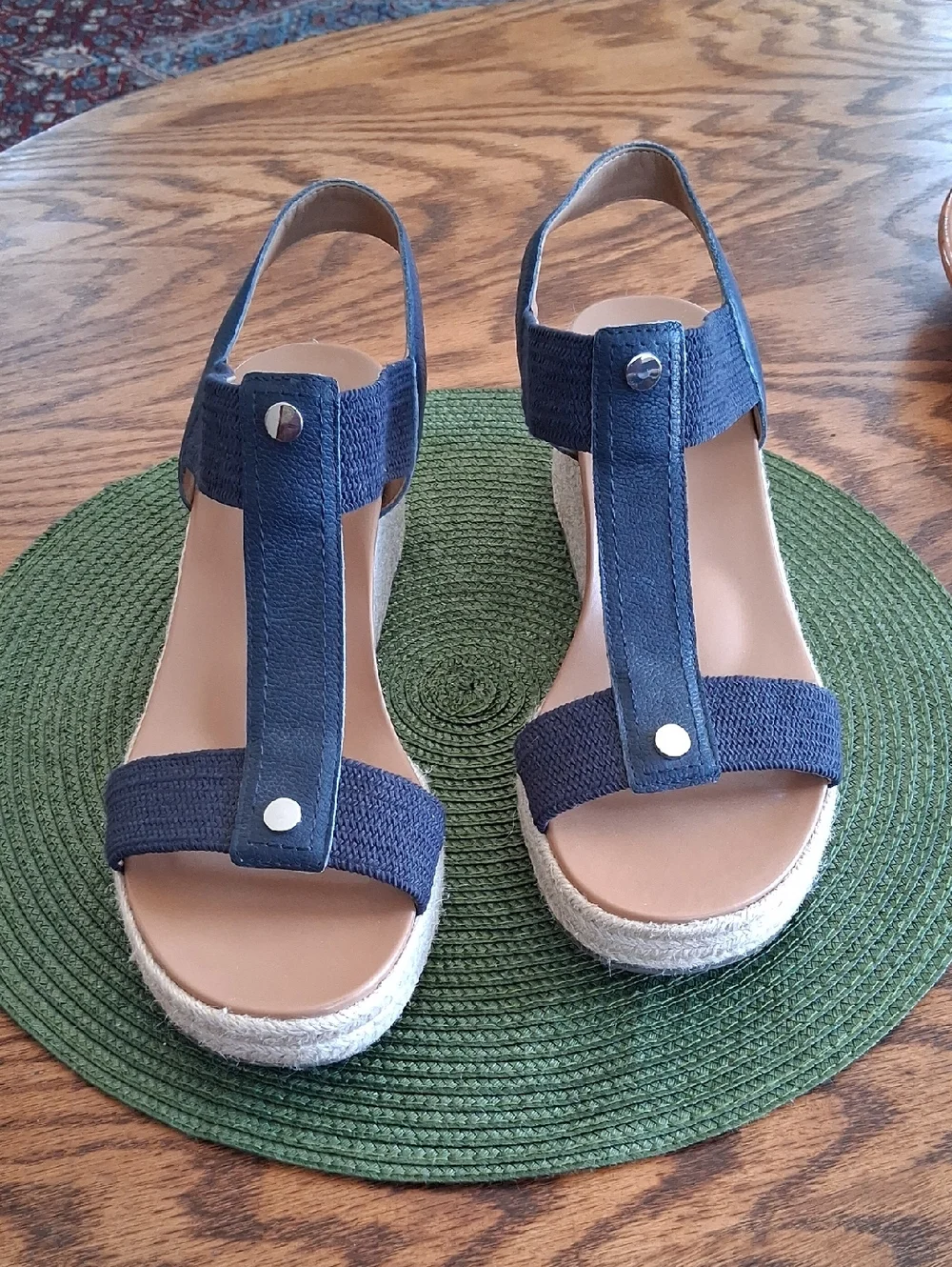 Vionic Calera Navy Blue Leather Stretch Espadrille Wedge Sandals Size 11